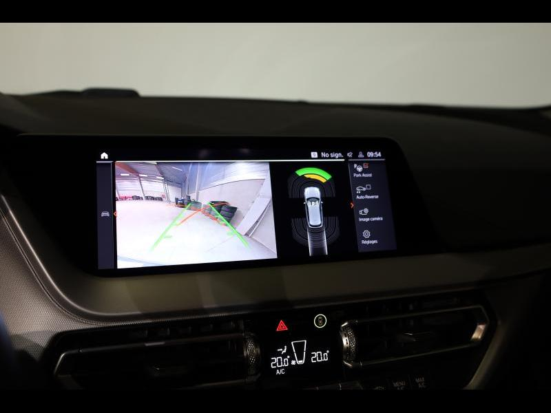 BMW 118 i Hatch — photo 14