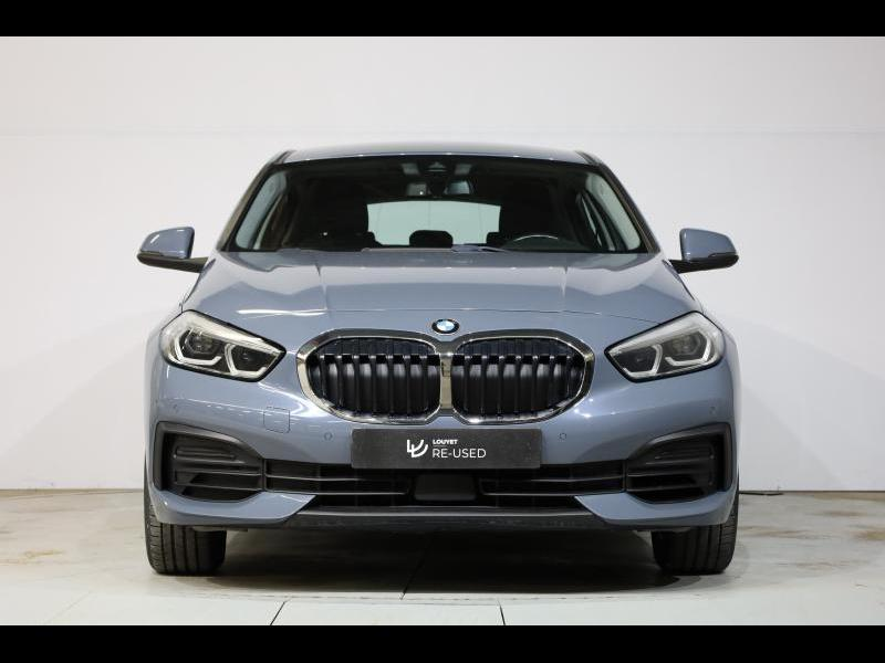 BMW 118 i Hatch — photo 2