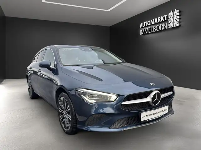 Mercedes-Benz Cla view 2