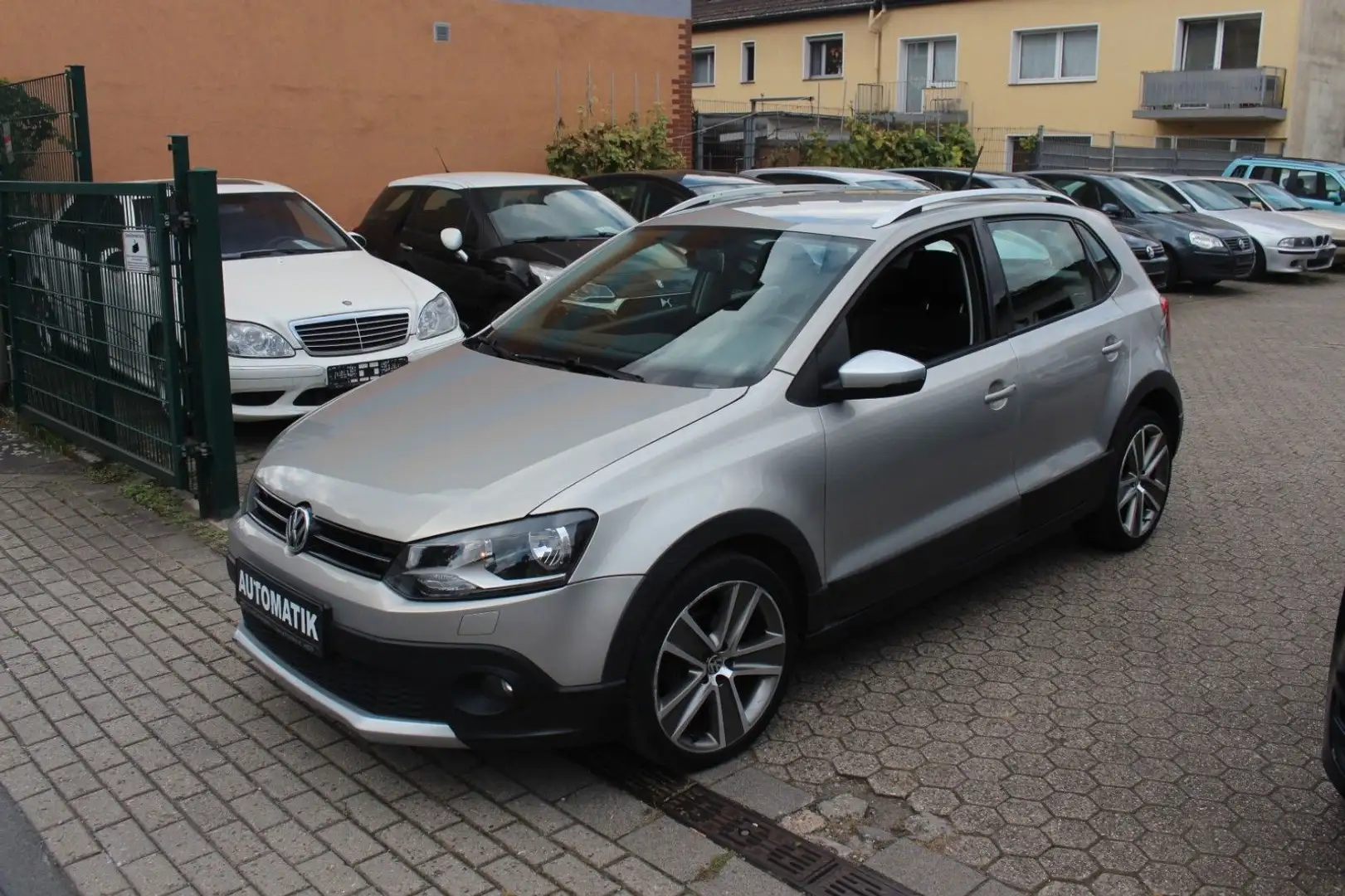 Volkswagen Polo V CrossPolo/Tempomat./Pdc Hinten/LM/Top Beige - 1