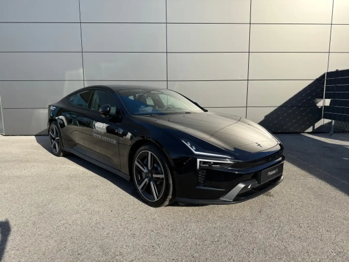 Polestar 5 Polestar5 Dual Motor Launch Edition Schwarz - 1