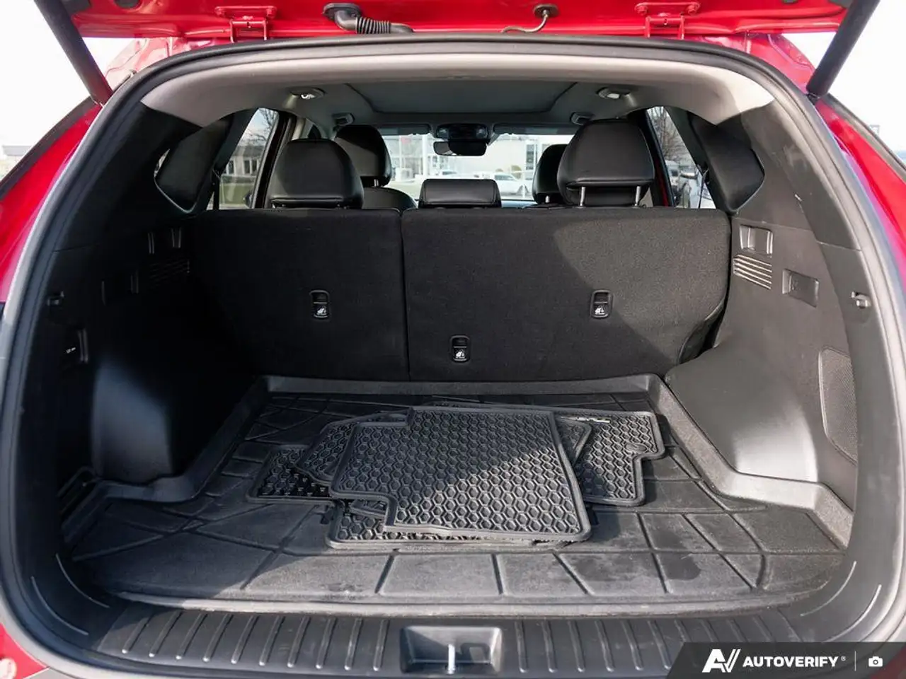 Hyundai TUCSON снимка Hyundai TUCSON
