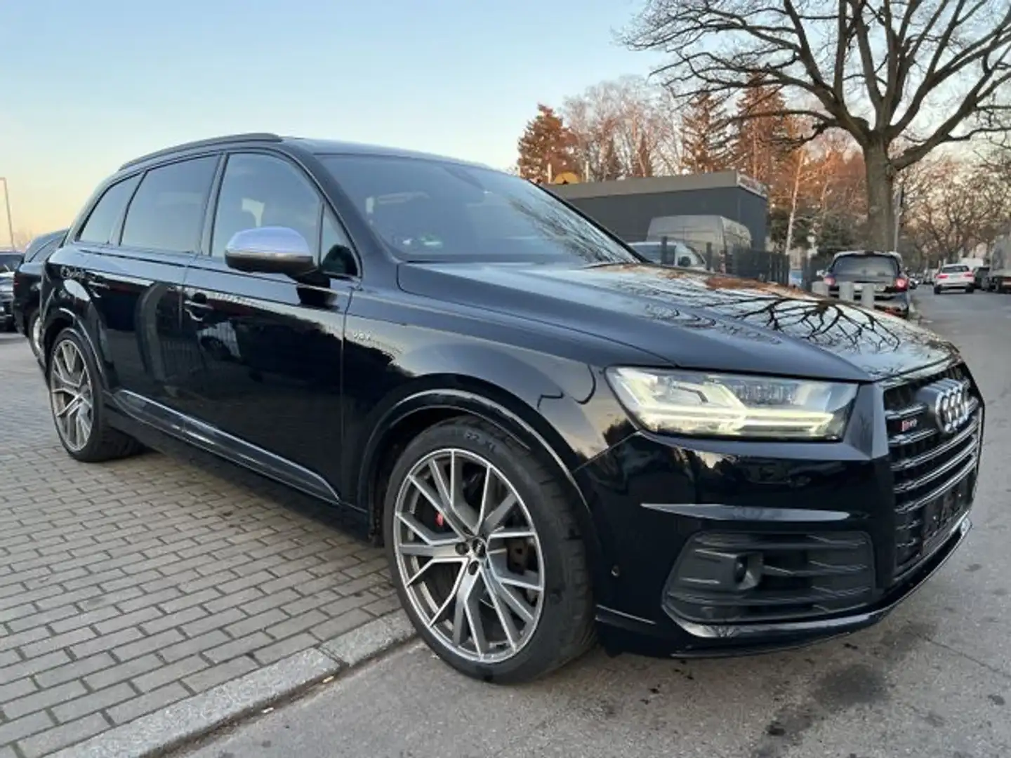 Audi SQ7 4.0 TDI quattro tiptronic - 1