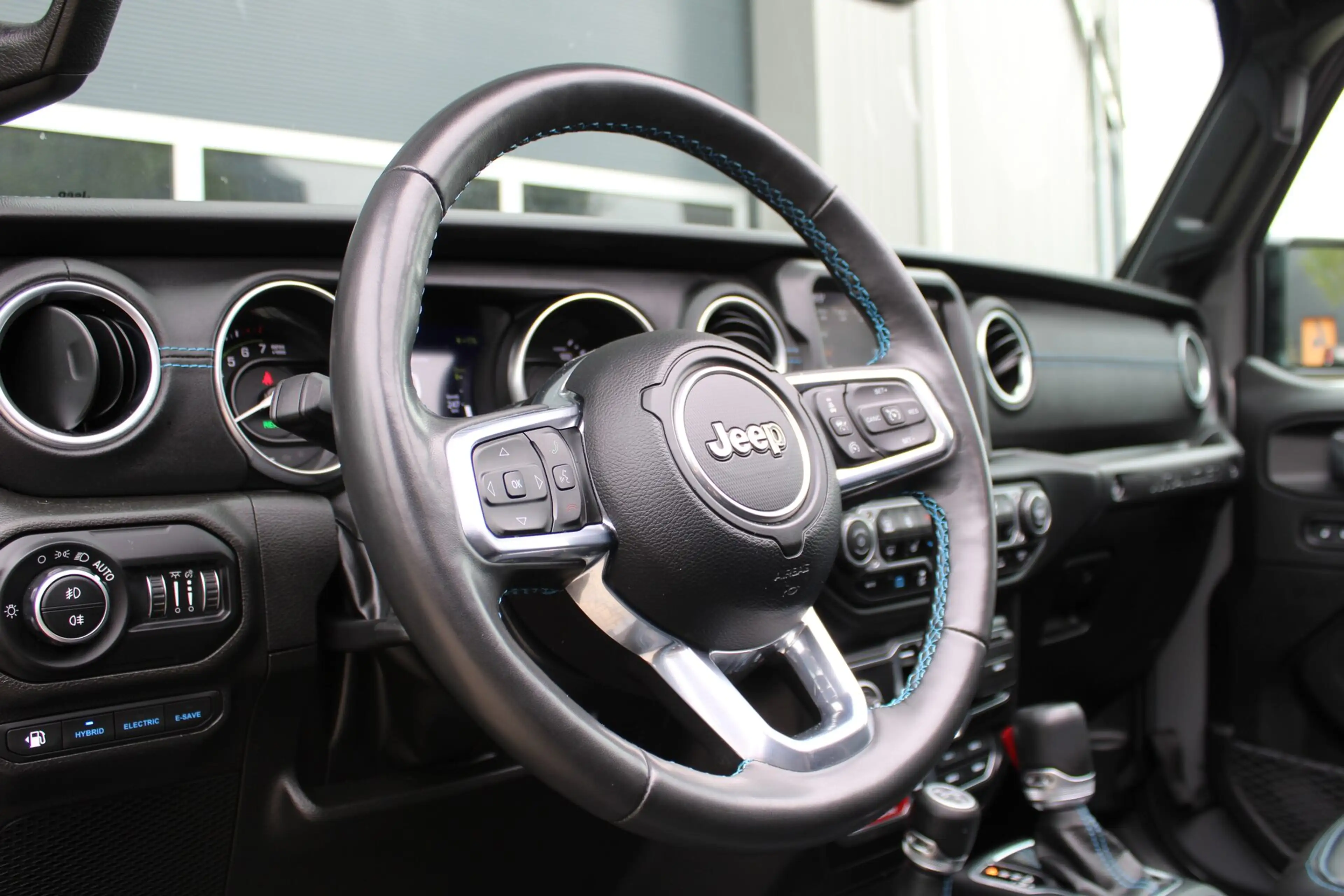 Jeep Wrangler Unlimited 4xe 380 Rubicon | Brute 22 INCH | Full O — photo 13