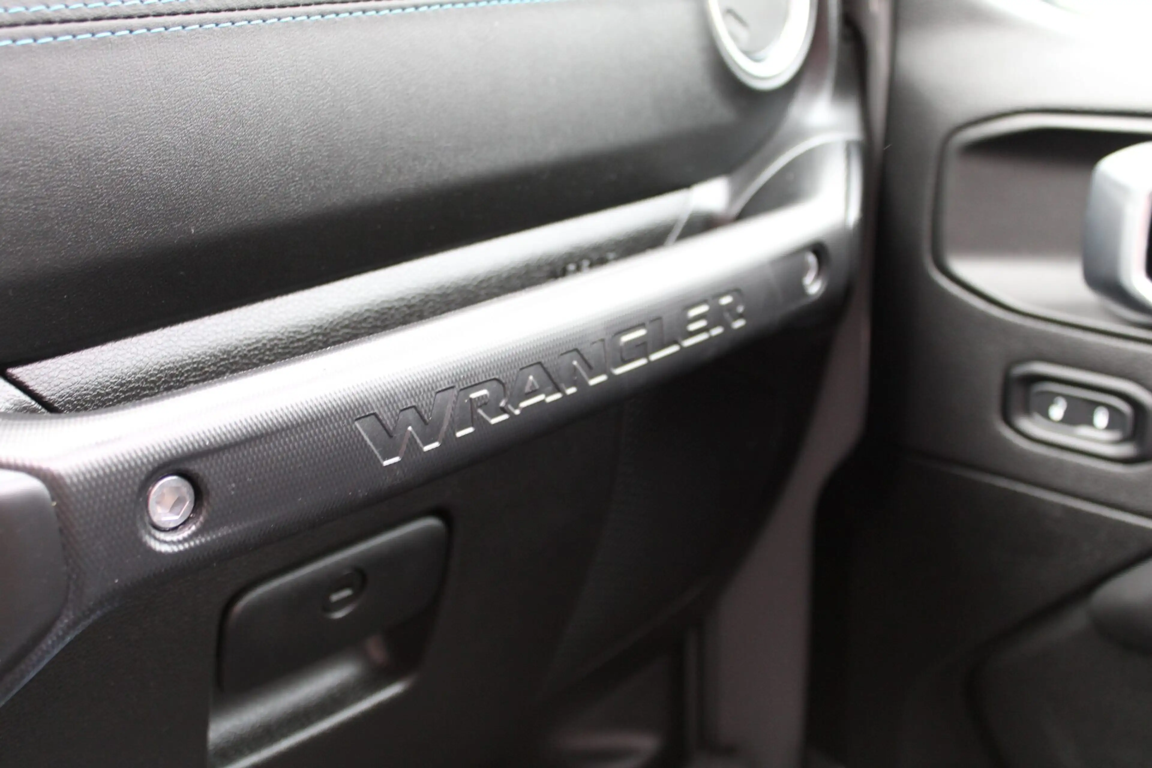 Jeep Wrangler Unlimited 4xe 380 Rubicon | Brute 22 INCH | Full O — photo 21