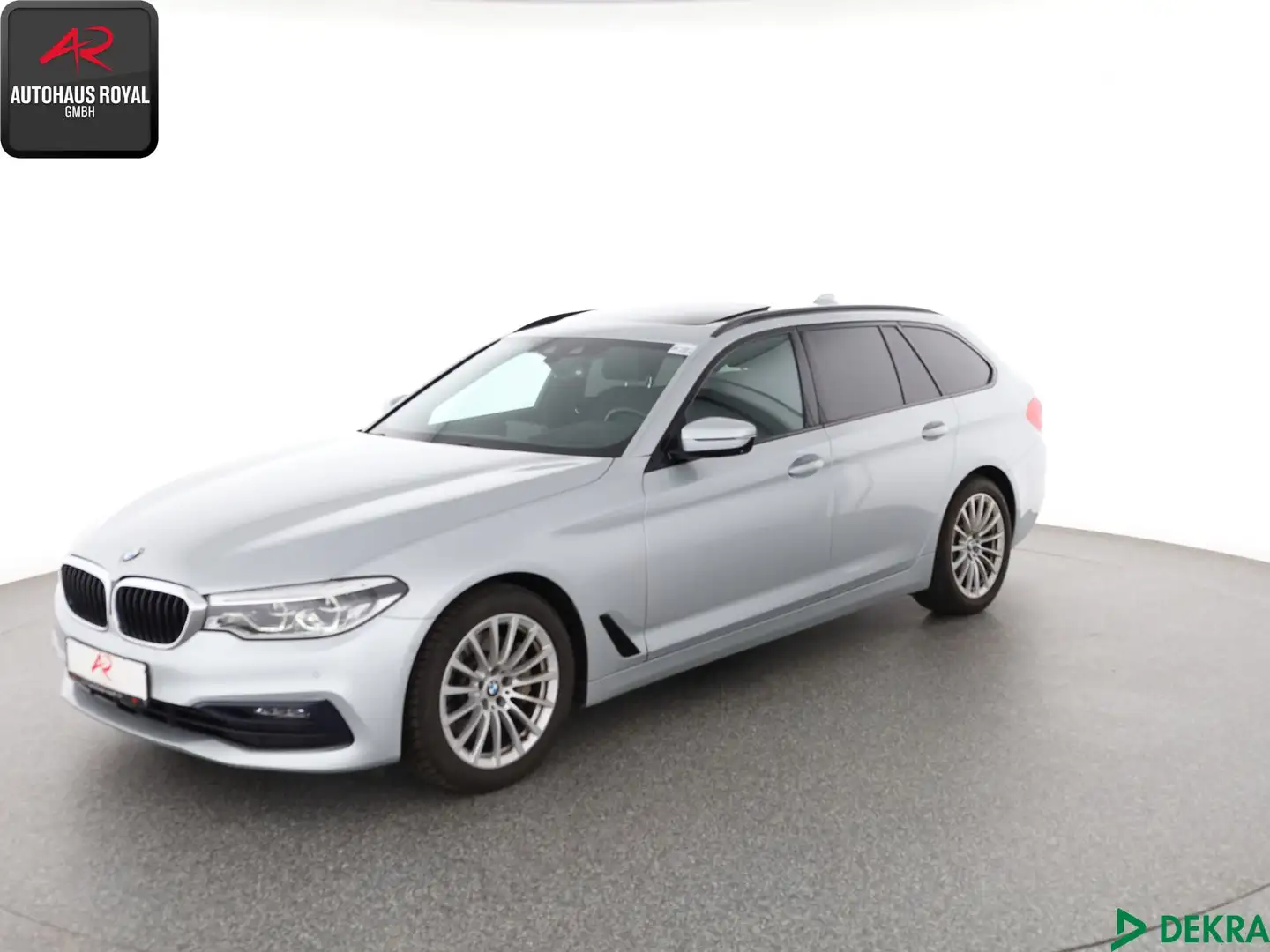 BMW 530 530 d T SPORT LINE SOFTCLOSE,HUD,360GRAD,KEYLESS Srebrny - 1
