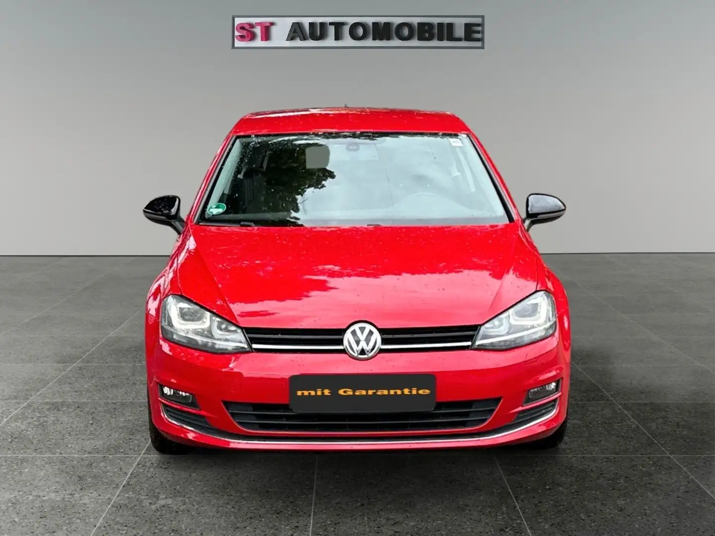 Volkswagen Golf VII Lim. Highline BMT 1.4-PDC-Navi Rojo - 2