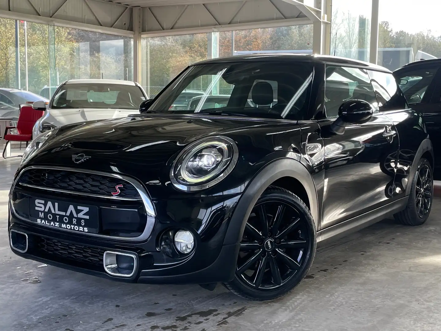 MINI Cooper S 2.0AS / GARANTIE / LED / CUIR / NAVI / BOITE AUTO Zwart - 2