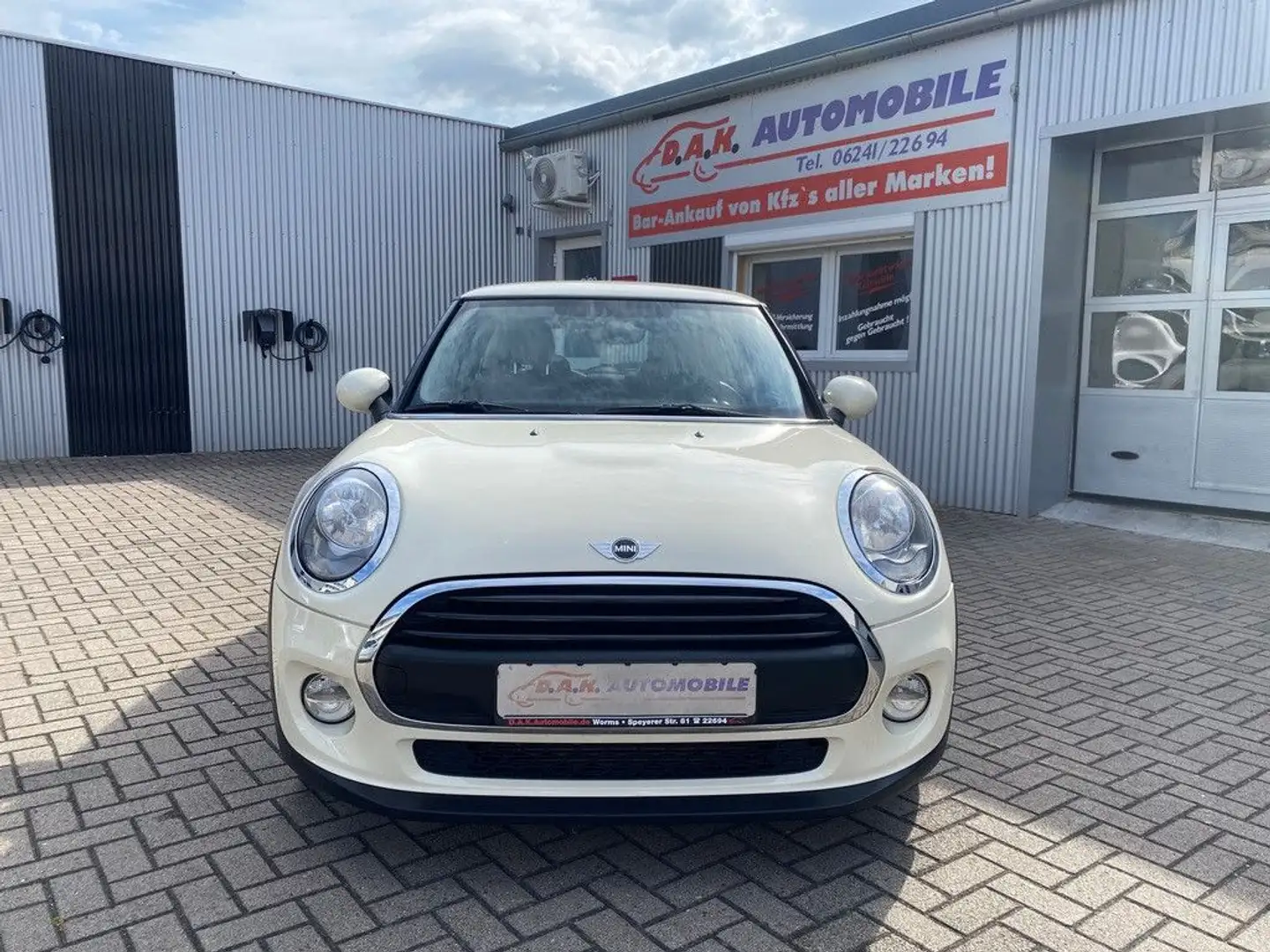 MINI One Mini 3-trg. One First 2.HAnd+SHZ+PDC Weiß - 2