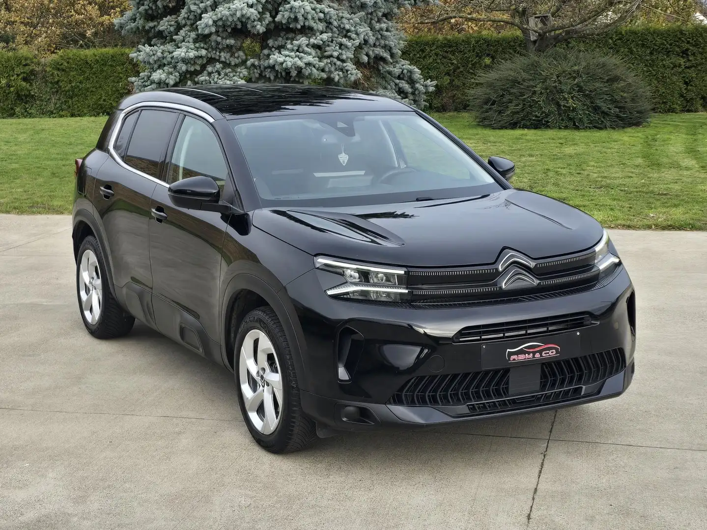 Citroen C5 Aircross 1.2i Essence ** Carplay - LED ** GAR 12M Zwart - 1