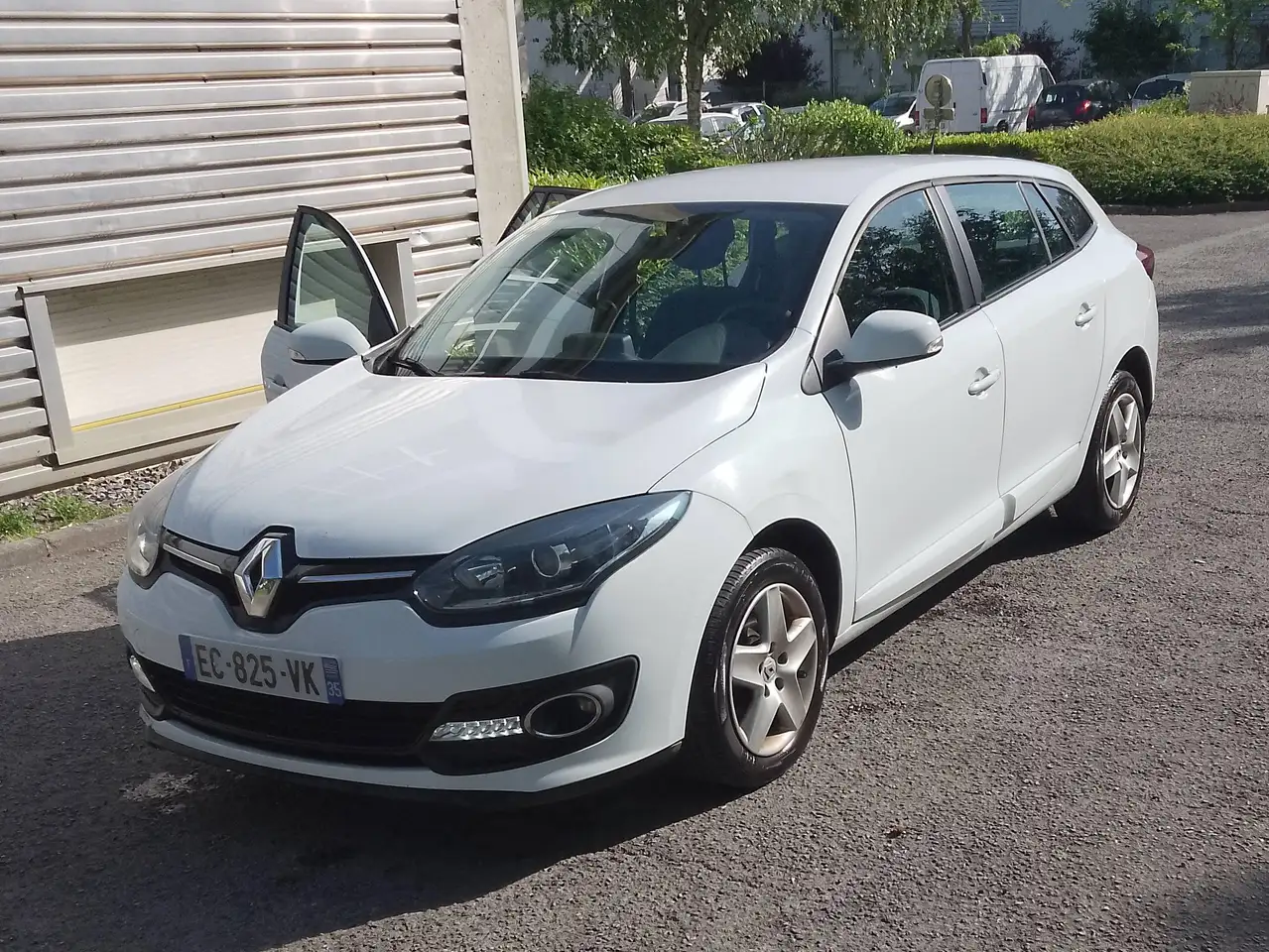 Renault Megane Grandtour — photo 8