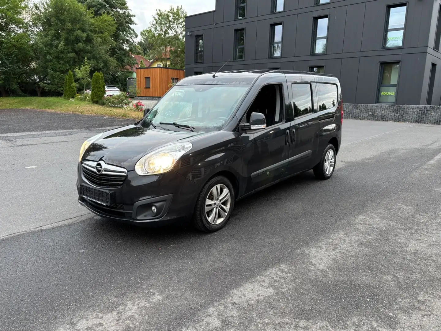 Opel Combo D Colorado L2H1 TÜV 04/2027 Schwarz - 1
