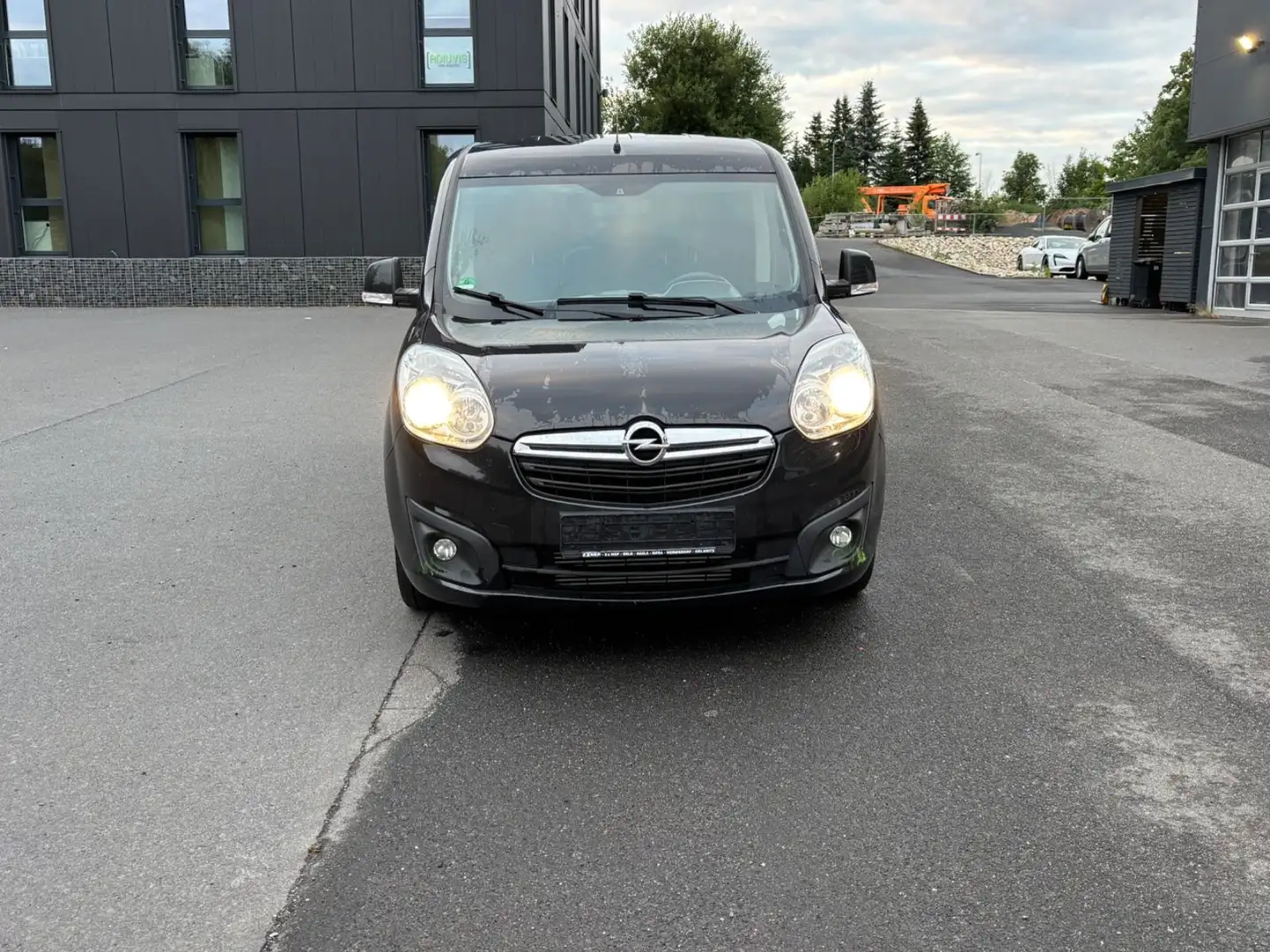 Opel Combo D Colorado L2H1 TÜV 04/2027 Schwarz - 2