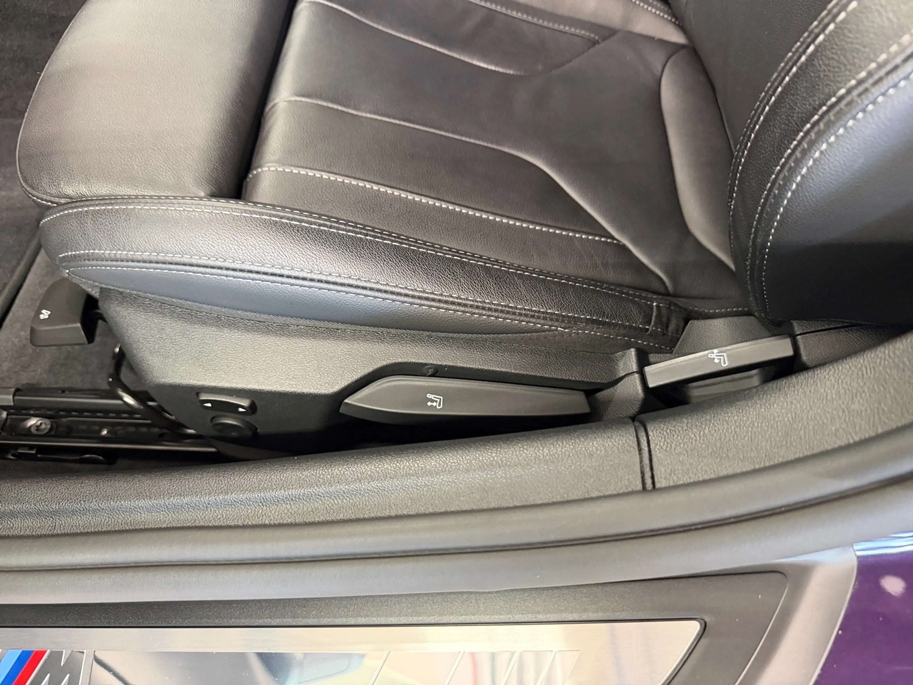 BMW Z4 sDrive 20i — photo 6