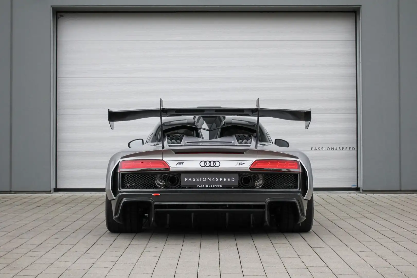 Audi R8 ABT XGT Silber - 4