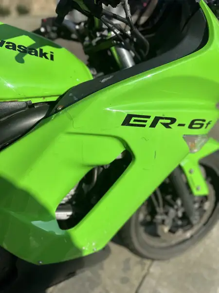 Kawasaki ER - 6 F - foto 6
