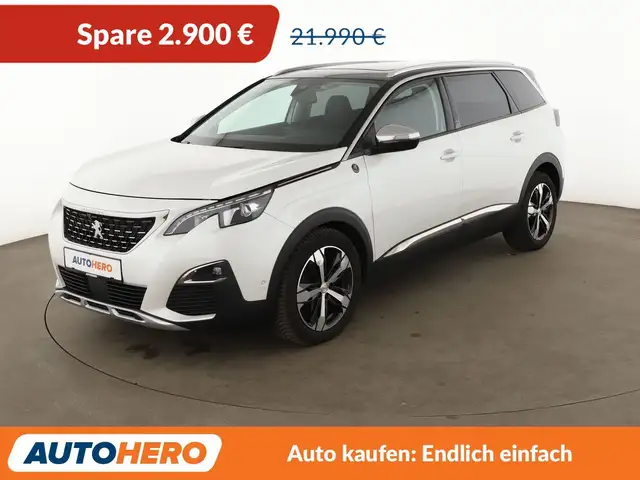 2019 Peugeot 5008 in White for sale
