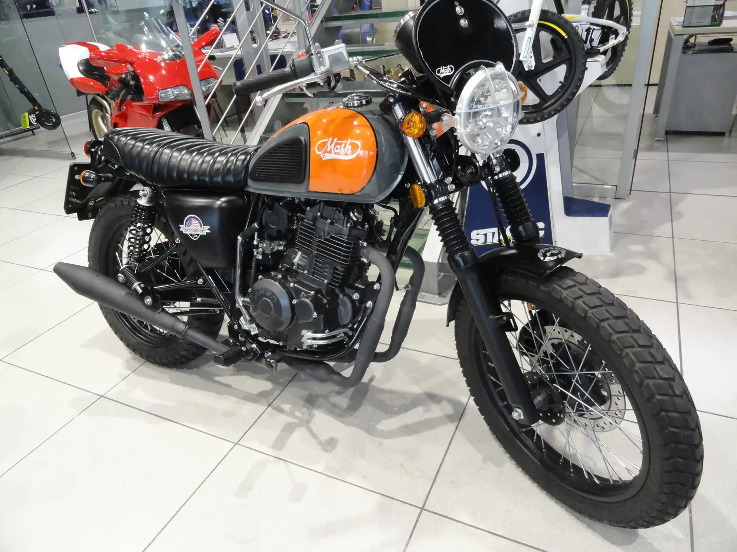 Mash Scrambler 400 Naranja - 2