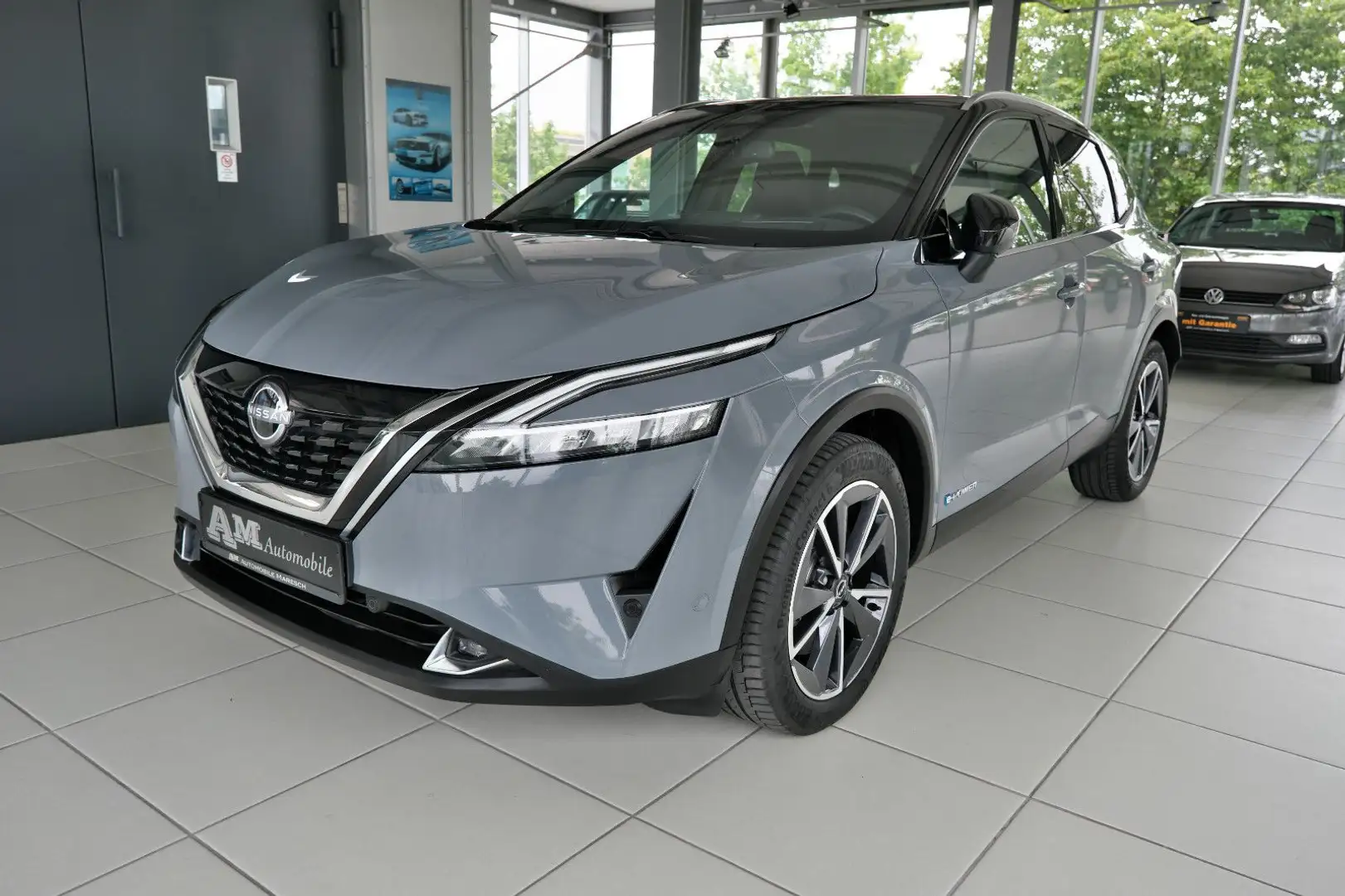 Nissan Qashqai Tekna e-Power 360°Kamera Leder Panorama Grau - 1