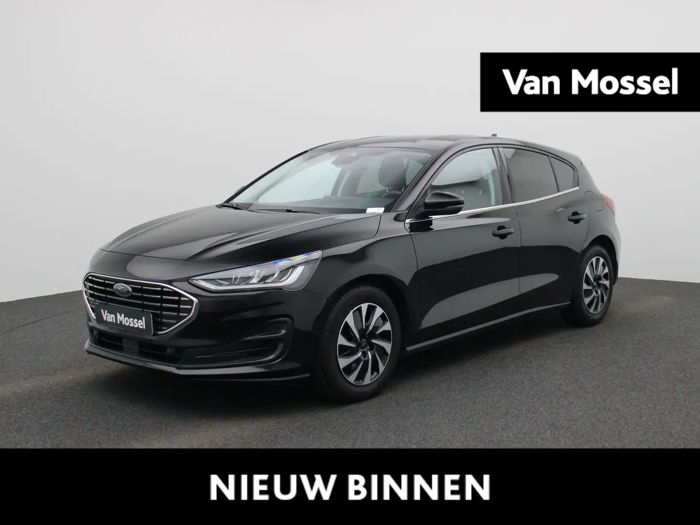 Ford Focus 1.0 EcoBoost Hybrid Titanium Zwart - 1