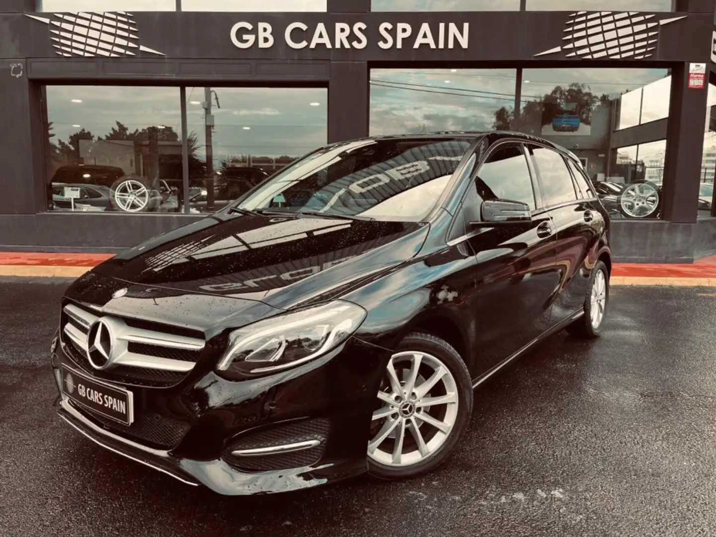 Mercedes-Benz B 200 200d 4MATIC 7G-DCT Negro - 1