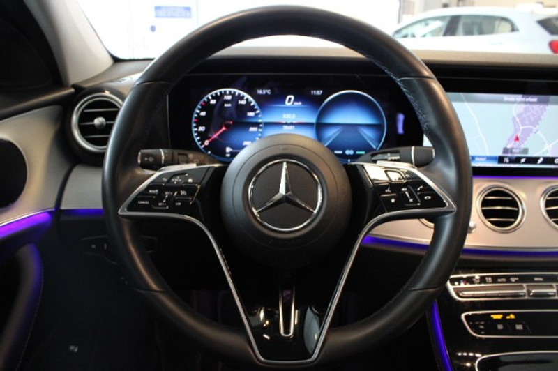 Mercedes-Benz E 200 T Avantgarde 9G-Tr. Rü-Ka LED Navi Widescreen — photo 8