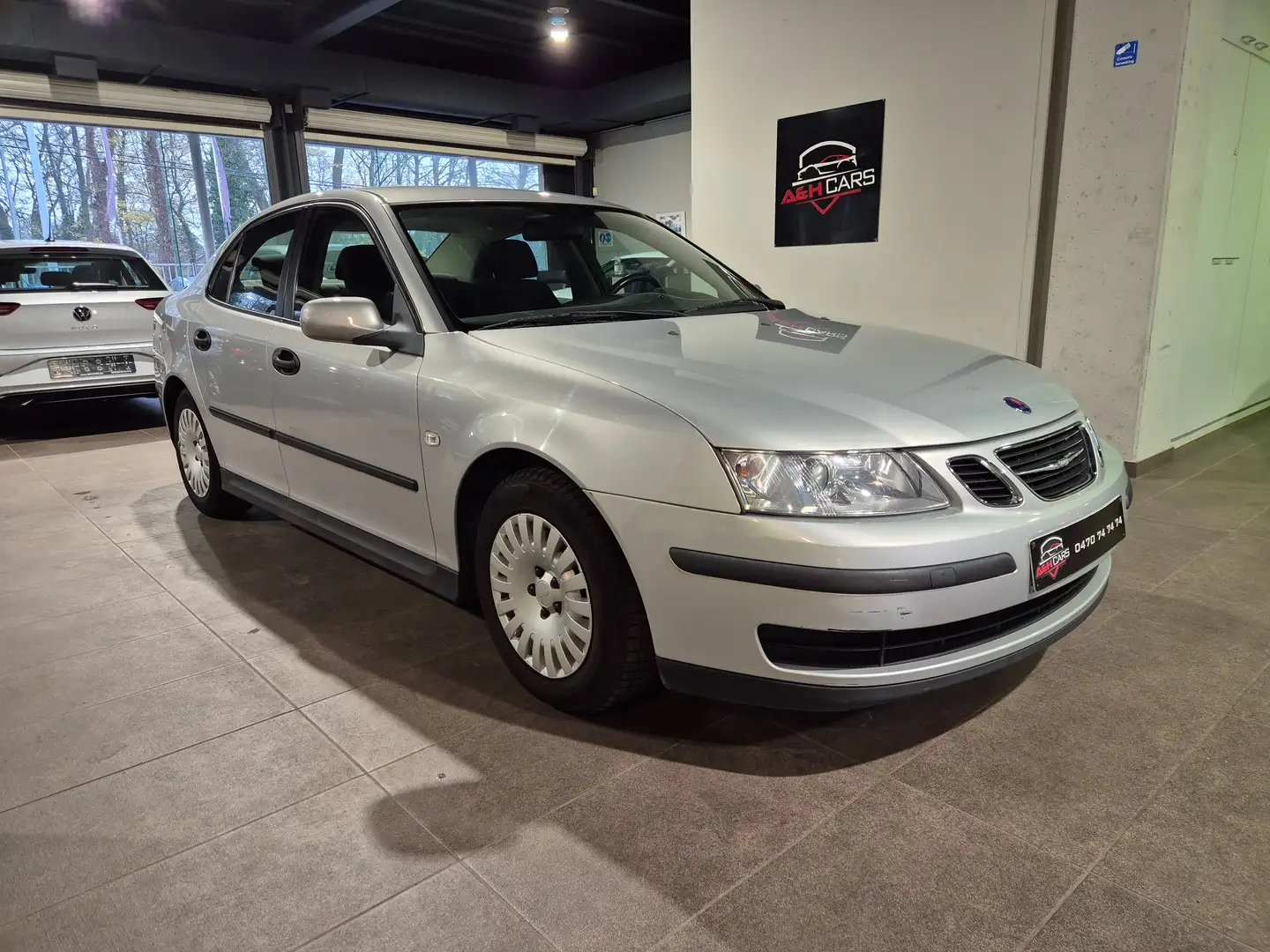 Saab 9-3 9-3 2.0i S Grau - 1