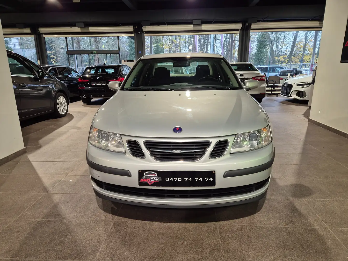 Saab 9-3 9-3 2.0i S Grau - 2