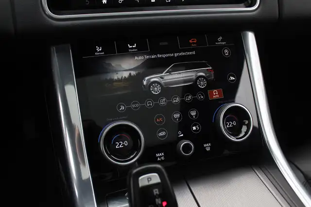 Land Rover Range Rover Sport view 26