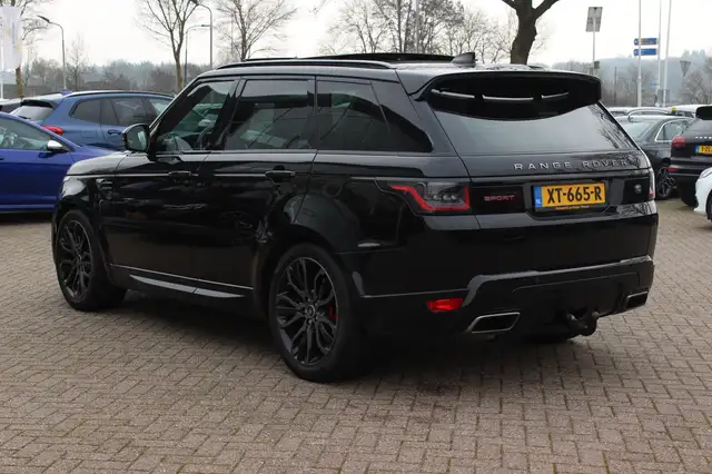 Land Rover Range Rover Sport view 3