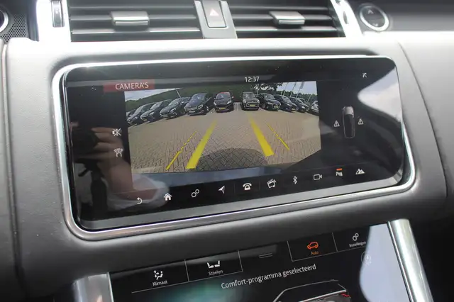 Land Rover Range Rover Sport view 23