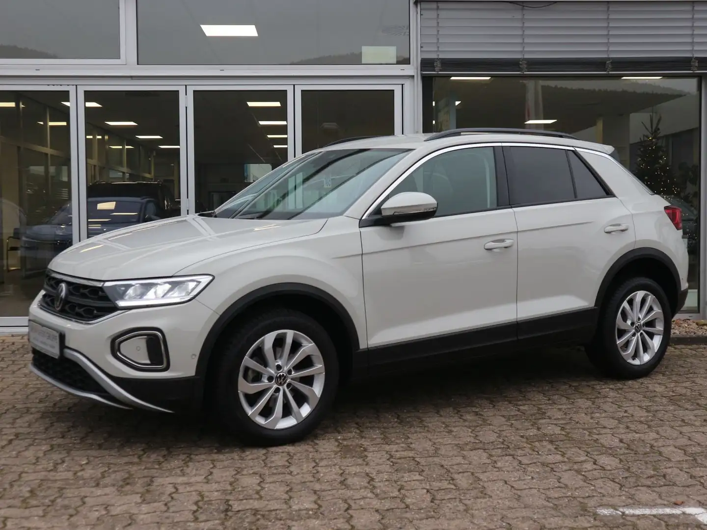 Volkswagen T-Roc 1.5 TSI DSG Life AHK NAVI DISCOVER CAR PLA Grau - 2