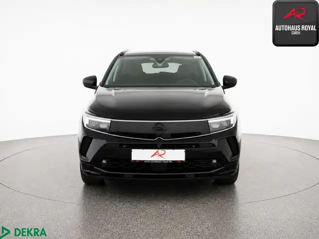 Opel Grandland X view 8