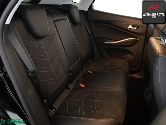 Opel Grandland X view 12
