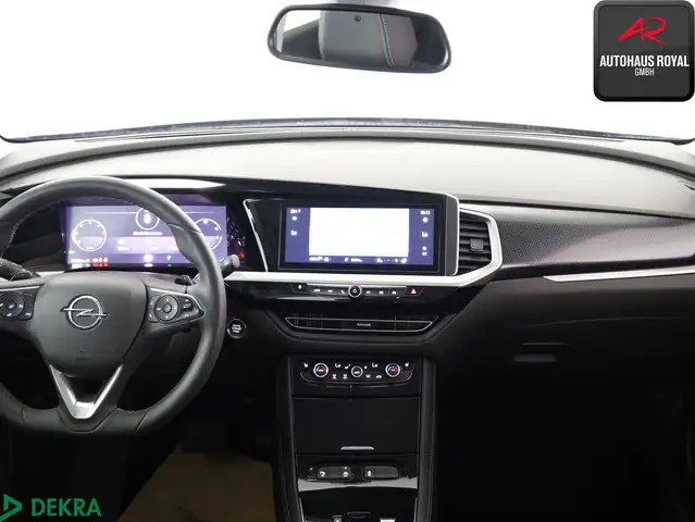 Opel Grandland X view 9