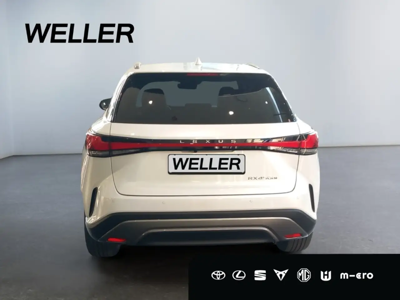 Lexus RX 450h + 2,5 l E-CVT, 4x4 Plug-in 5-Türer LUXURY 8