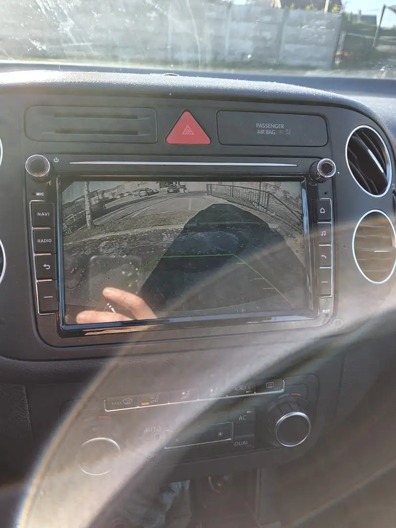 Volkswagen Golf Plus 2.0 TDI 140 FAP Carat - 2