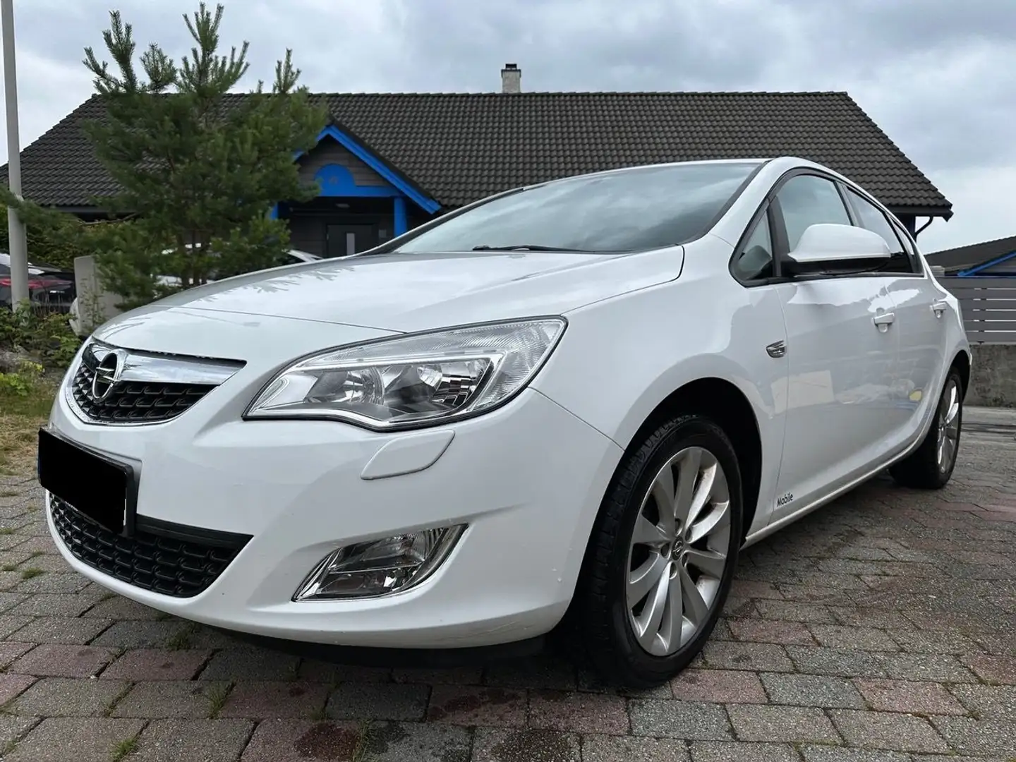 Opel Ampera-E Astra 5p 1.7 cdti Club Blanc - 1