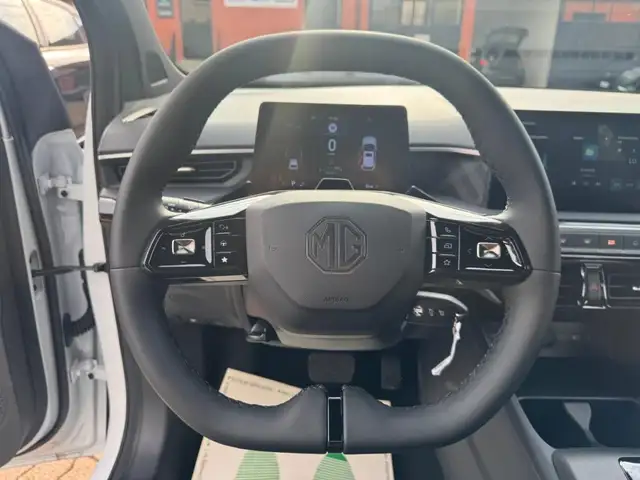 MG MG3 view 9