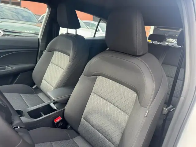 MG MG3 view 13