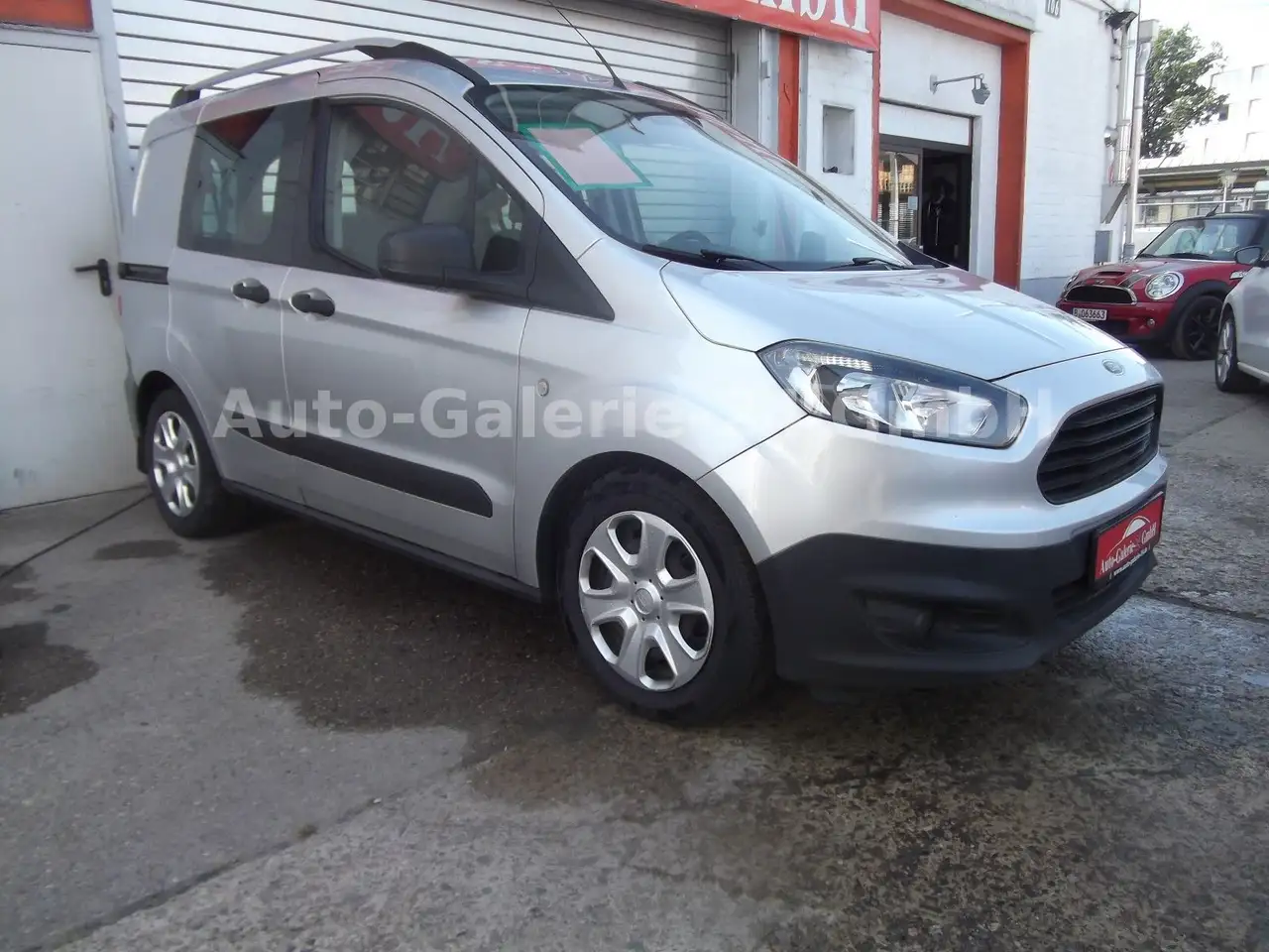 Ford Transit Courier
