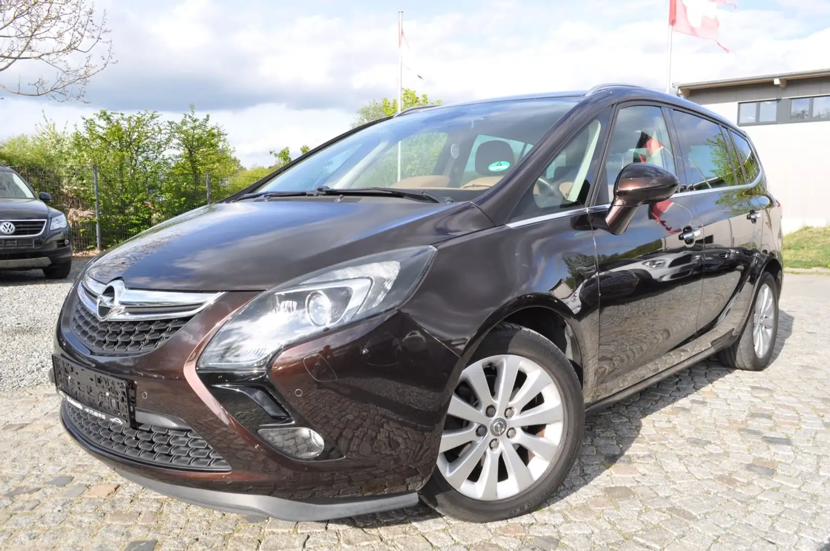 Opel Zafira C Tourer Innovation/ 7. SITZER/PDC/XENON Braun - 1