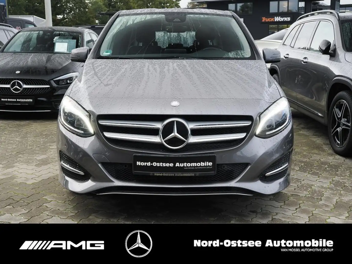 Mercedes-Benz B 200 STYLE COMAND KAMERA TOTWINKEL LED SITZH Grau - 2