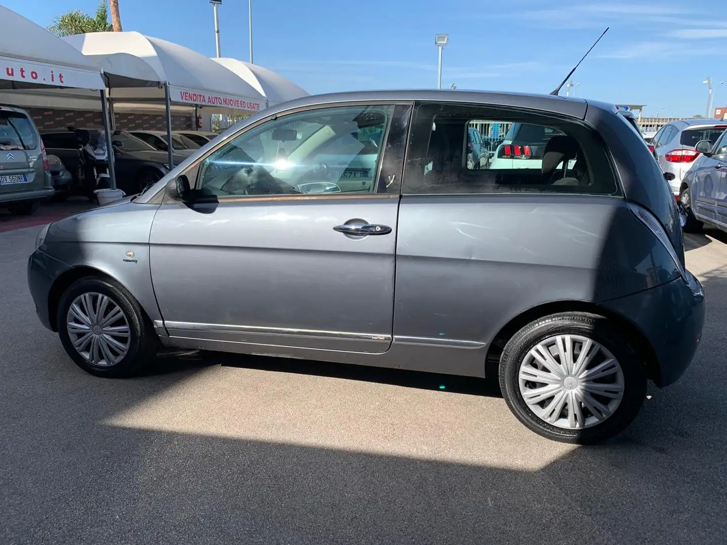 Lancia Ypsilon 1.2 8v Argento Grigio - 2