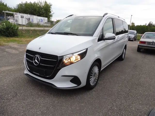 Mercedes-Benz V 250 V-Klasse Diesel d lang 9G-TRONIC !!!! NEUES MODELL / 7-SITZE