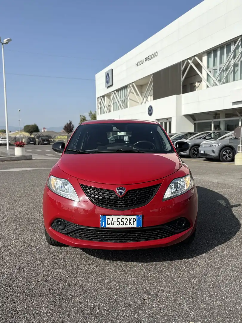 Lancia Ypsilon 1.2 69 CV 5 porte Gold Rood - 2