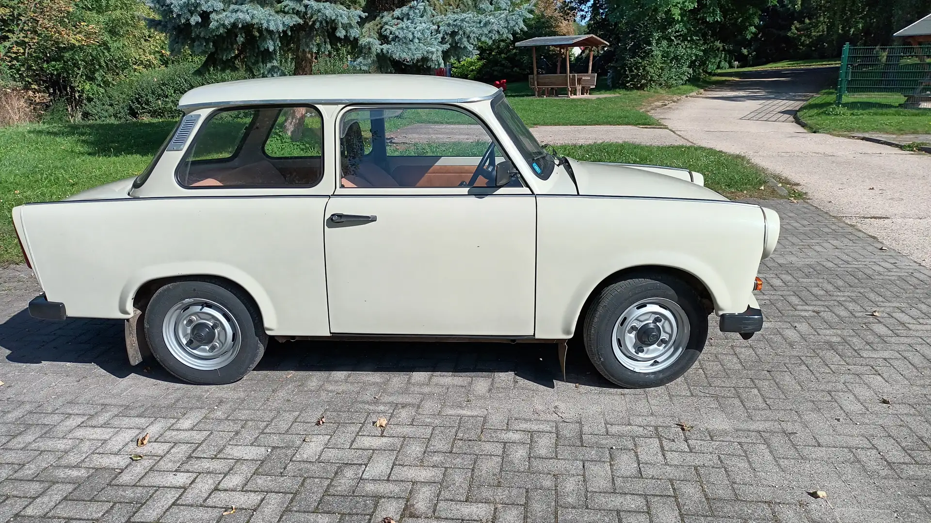 Trabant P601 Beżowy - 2
