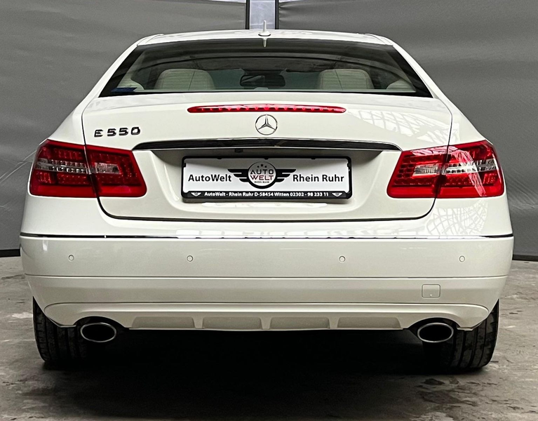 Mercedes-Benz E 350 Coupé CGI BlueEFFICIENCY Leder Keyless-Go — photo 8