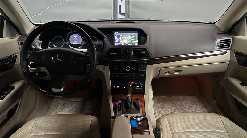 Mercedes-Benz E 350 Coupé CGI BlueEFFICIENCY Leder Keyless-Go — photo 15