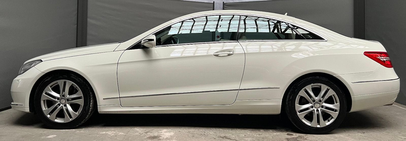 Mercedes-Benz E 350 Coupé CGI BlueEFFICIENCY Leder Keyless-Go — photo 6